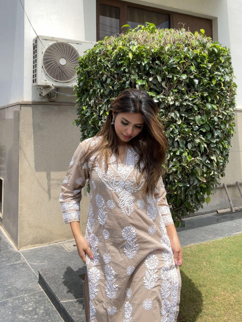 Aanchal in HOK Chikankari Long Kurti for Women Beige & White-2